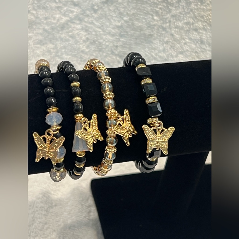 Elegant Gold Butterfly Charm Bracelet Set in black/Gold Combo